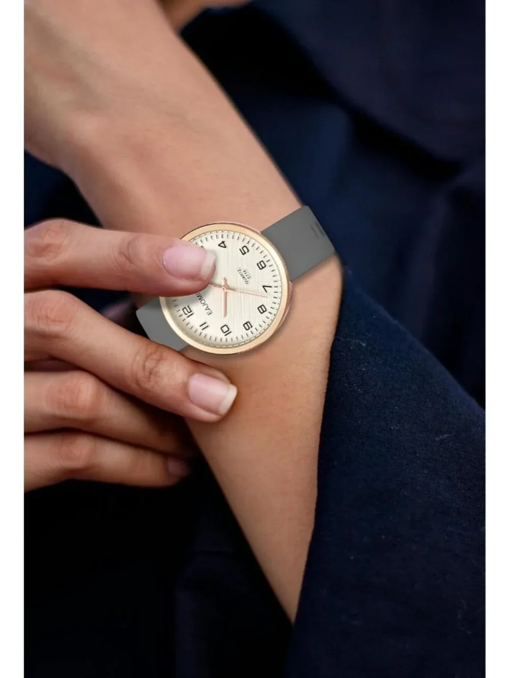 Women's Grey Analog Quartz Soft Silicone Band Easy Read Dial Waterproof Watch